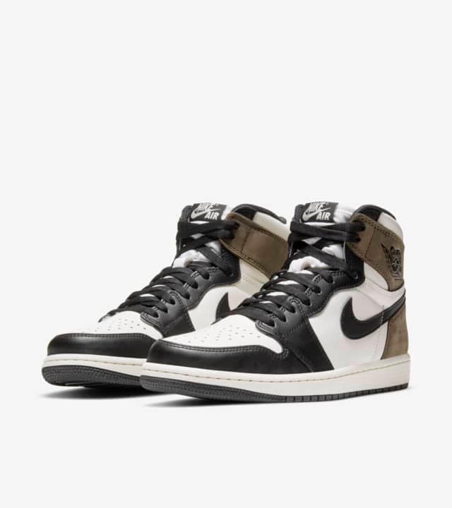 Air Jordan 1 Dark Mocha - JungleStreet Shop