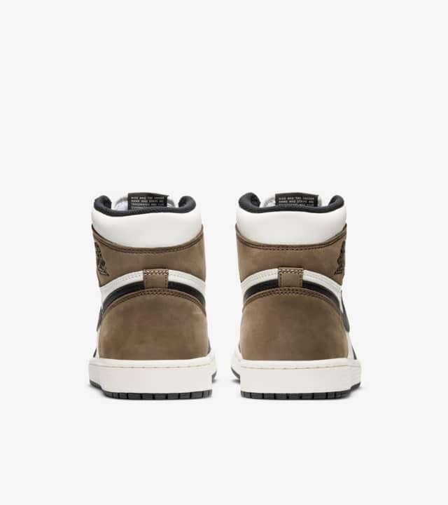 Air Jordan 1 Dark Mocha - JungleStreet Shop
